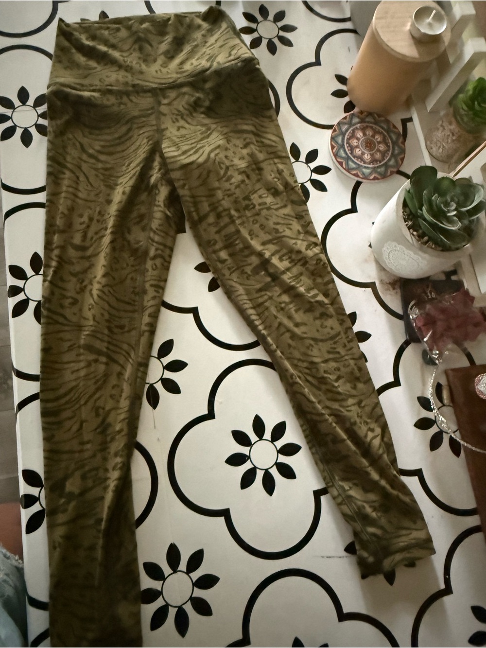 Athleta Olive Green Tiger-Stripe Leggings
